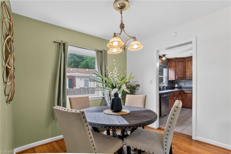 Photo 8 of 41 residential for sale in Hampton virginia