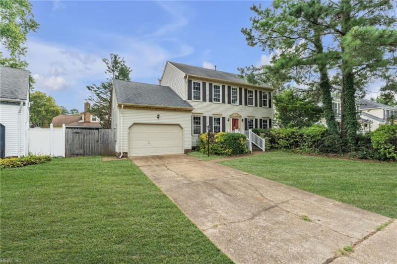 Photo 3 of 47 residential for sale in Virginia Beach virginia