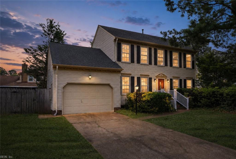 Photo 5 of 47 residential for sale in Virginia Beach virginia