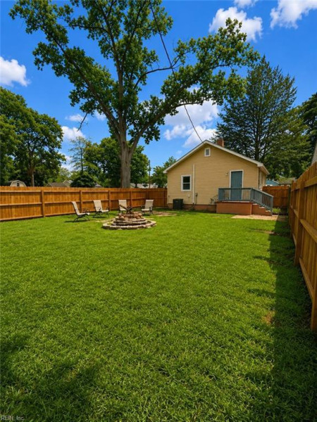 Photo 7 of 12 residential for sale in Norfolk virginia Photo 7 of 12 residential for sale in Norfolk virginia
