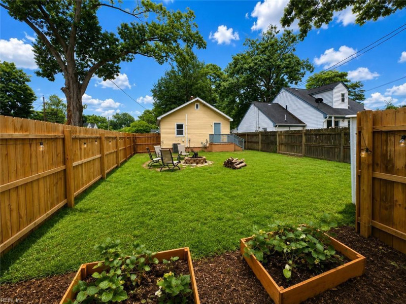 Photo 8 of 12 residential for sale in Norfolk virginia Photo 8 of 12 residential for sale in Norfolk virginia