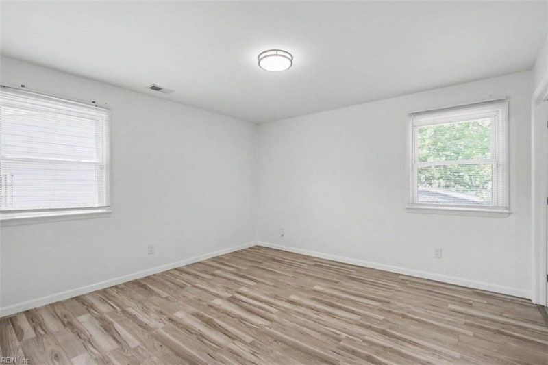 Photo 18 of 29 residential for sale in Norfolk virginia Photo 18 of 29 residential for sale in Norfolk virginia