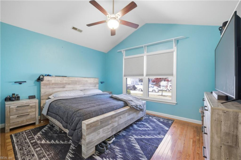 Photo 26 of 48 residential for sale in Virginia Beach virginia