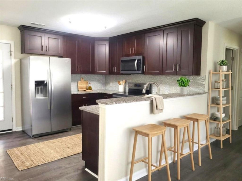 Photo 13 of 29 residential for sale in Virginia Beach virginia
