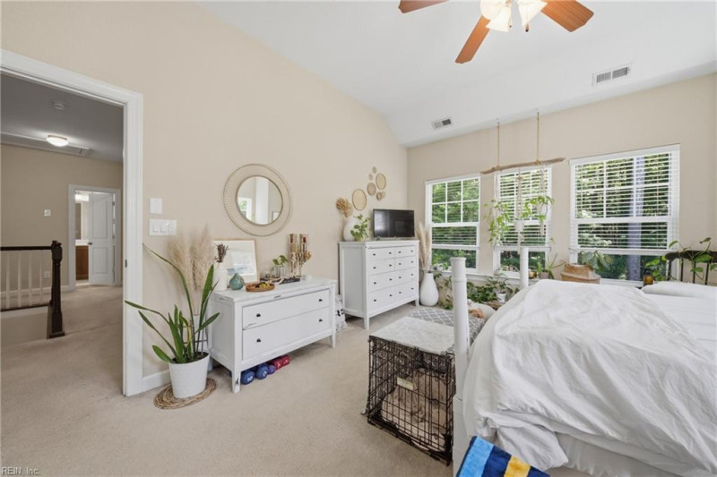 Photo 21 of 45 residential for sale in Chesapeake virginia