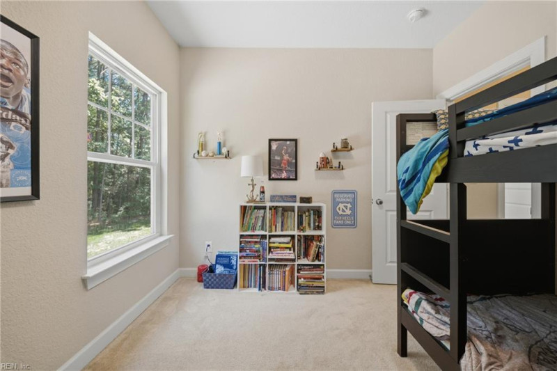 Photo 32 of 45 residential for sale in Chesapeake virginia