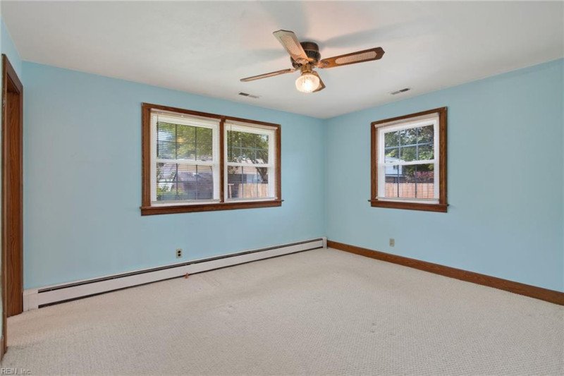 Photo 20 of 32 residential for sale in Norfolk virginia Photo 20 of 32 residential for sale in Norfolk virginia