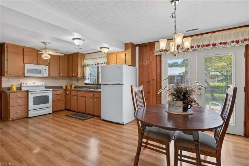 Photo 9 of 32 residential for sale in Norfolk virginia Photo 9 of 32 residential for sale in Norfolk virginia