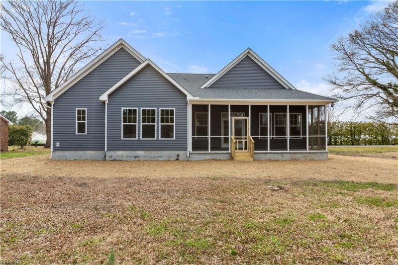 Photo 4 of 23 residential for sale in Surry County virginia
