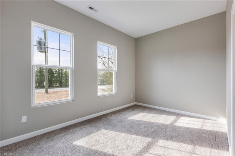 Photo 8 of 23 residential for sale in Surry County virginia