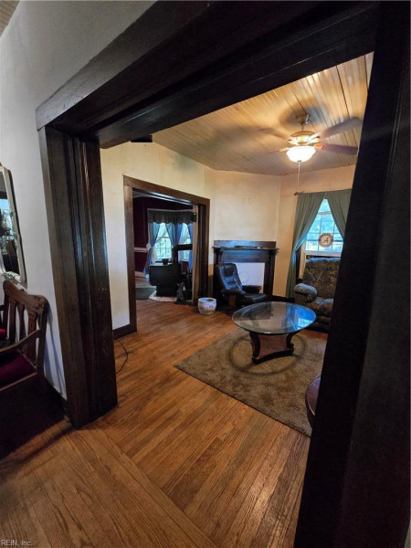 Photo 13 of 49 residential for sale in Isle of Wight County virginia