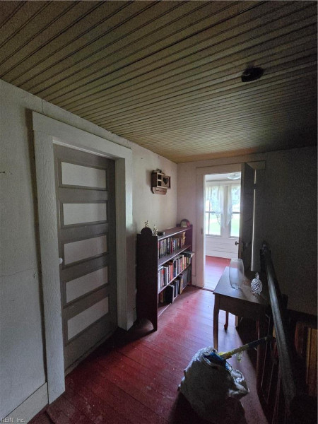 Photo 34 of 49 residential for sale in Isle of Wight County virginia