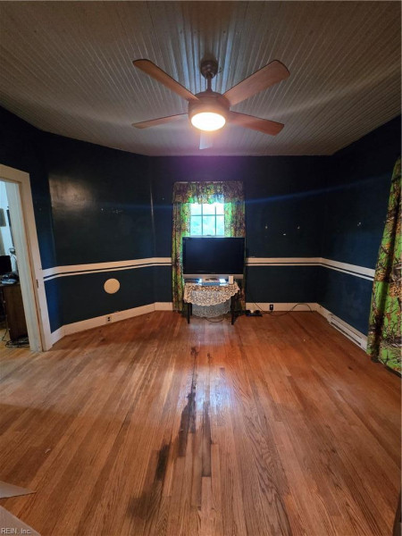 Photo 7 of 49 residential for sale in Isle of Wight County virginia