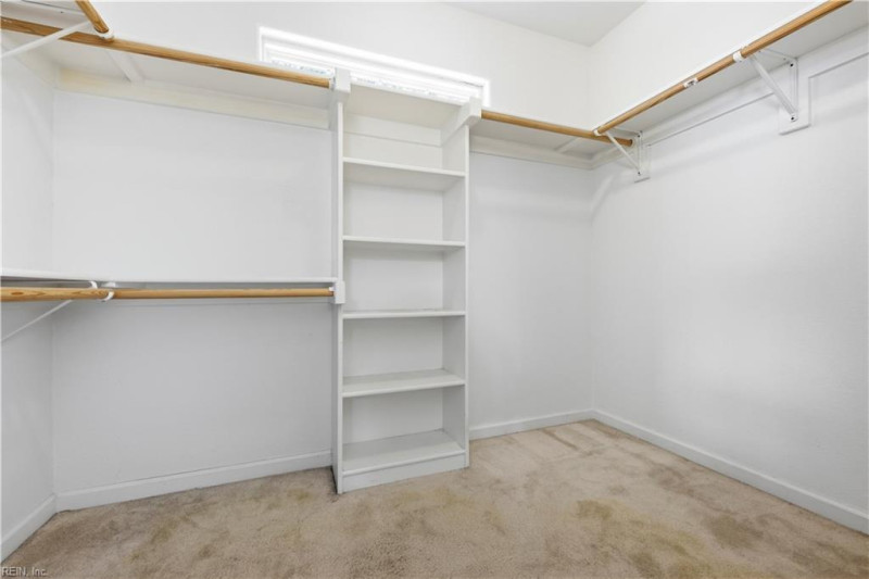 Photo 18 of 27 residential for sale in Norfolk virginia