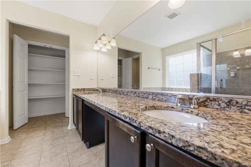 Photo 19 of 27 residential for sale in Norfolk virginia