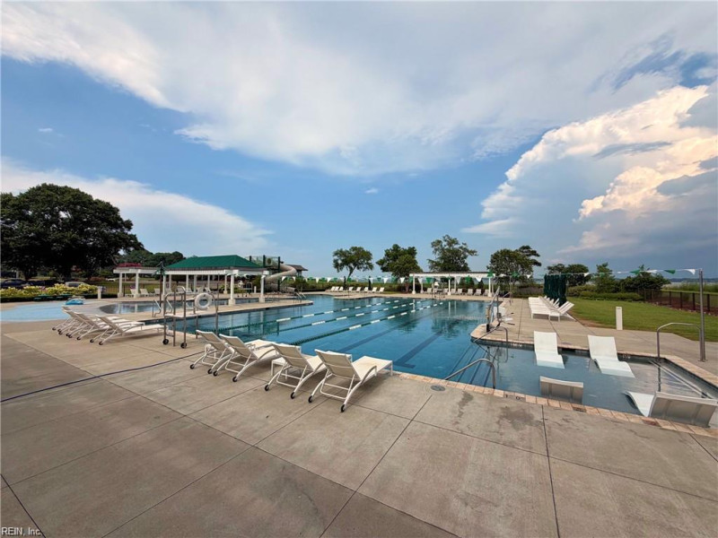 Photo 10 of 10 residential for sale in Suffolk virginia