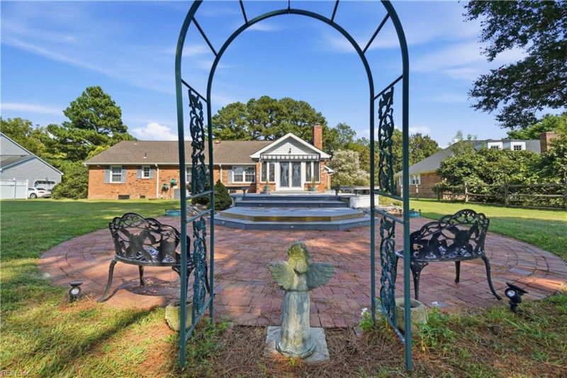 Photo 38 of 46 residential for sale in Suffolk virginia Photo 38 of 46 residential for sale in Suffolk virginia