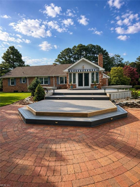 Photo 6 of 10 residential for sale in Suffolk virginia