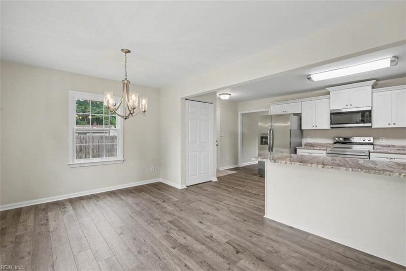Photo 14 of 34 residential for sale in Chesapeake virginia Photo 14 of 34 residential for sale in Chesapeake virginia