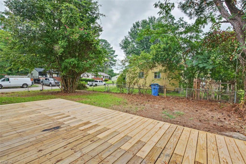 Photo 32 of 34 residential for sale in Chesapeake virginia Photo 32 of 34 residential for sale in Chesapeake virginia