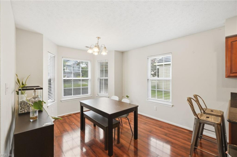 Photo 16 of 42 residential for sale in Norfolk virginia
