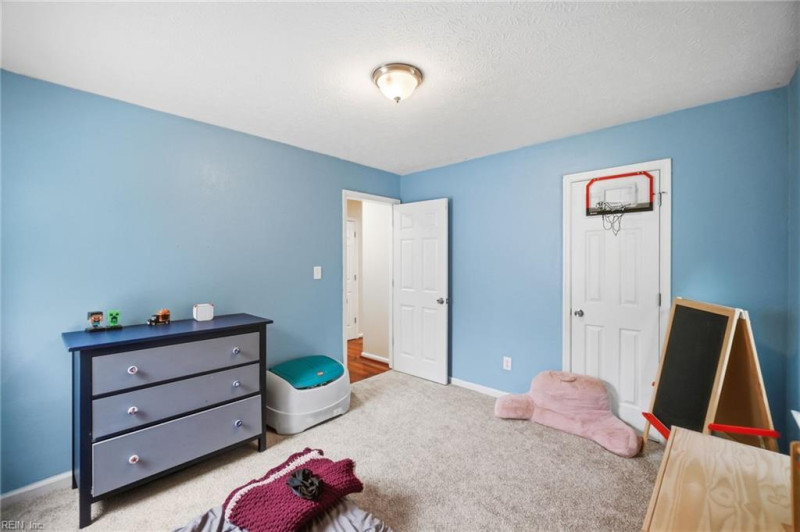 Photo 19 of 42 residential for sale in Norfolk virginia