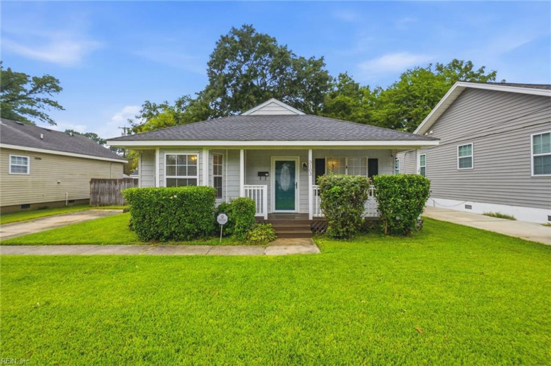 Photo 2 of 42 residential for sale in Norfolk virginia