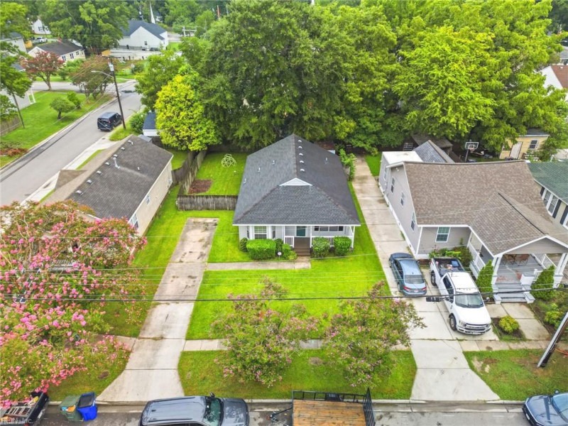 Photo 32 of 42 residential for sale in Norfolk virginia