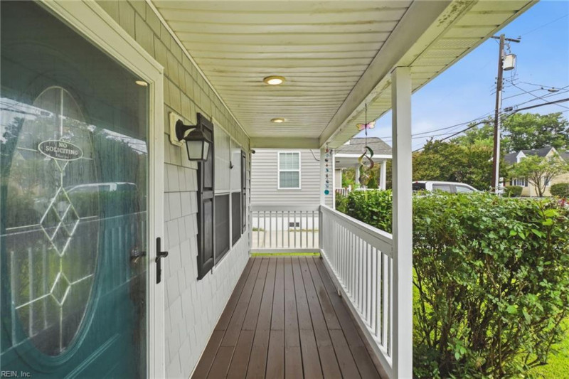 Photo 5 of 42 residential for sale in Norfolk virginia
