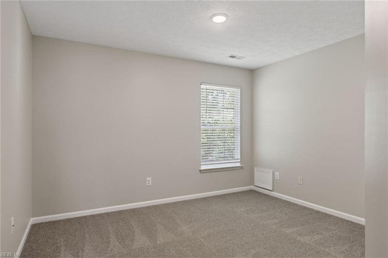 Photo 34 of 41 residential for sale in Hampton virginia Photo 34 of 41 residential for sale in Hampton virginia