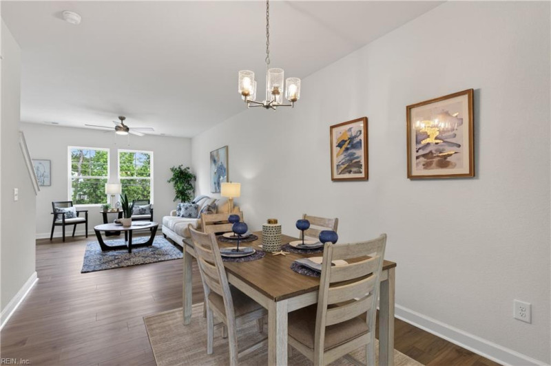 Photo 13 of 34 residential for sale in Virginia Beach virginia