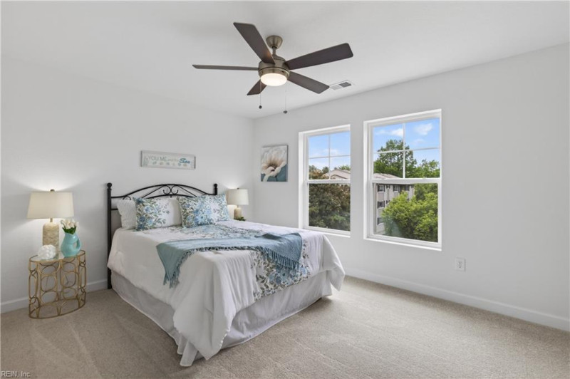 Photo 19 of 34 residential for sale in Virginia Beach virginia