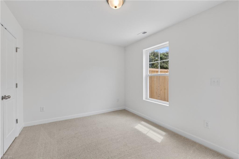 Photo 6 of 34 residential for sale in Virginia Beach virginia