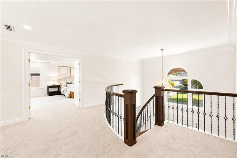 Photo 21 of 45 residential for sale in Virginia Beach virginia