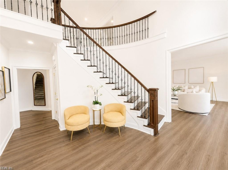 Photo 4 of 45 residential for sale in Virginia Beach virginia