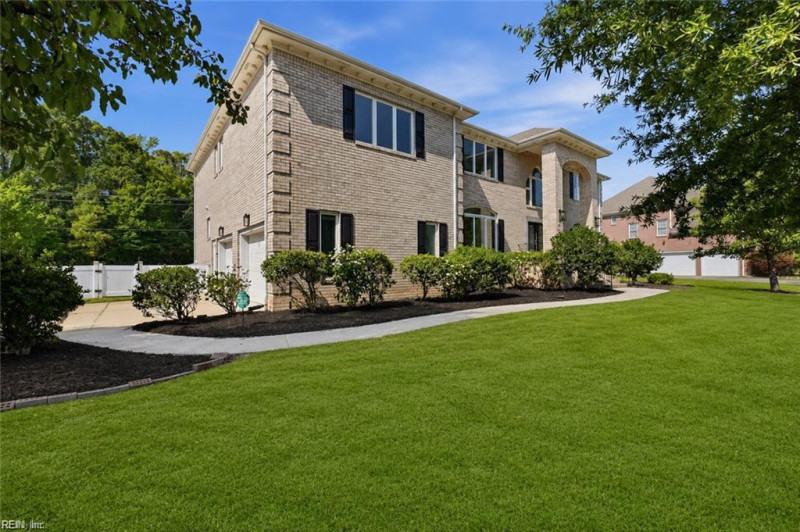 Photo 40 of 45 residential for sale in Virginia Beach virginia
