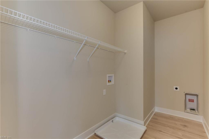 Photo 19 of 36 residential for sale in Chesapeake virginia Photo 19 of 36 residential for sale in Chesapeake virginia