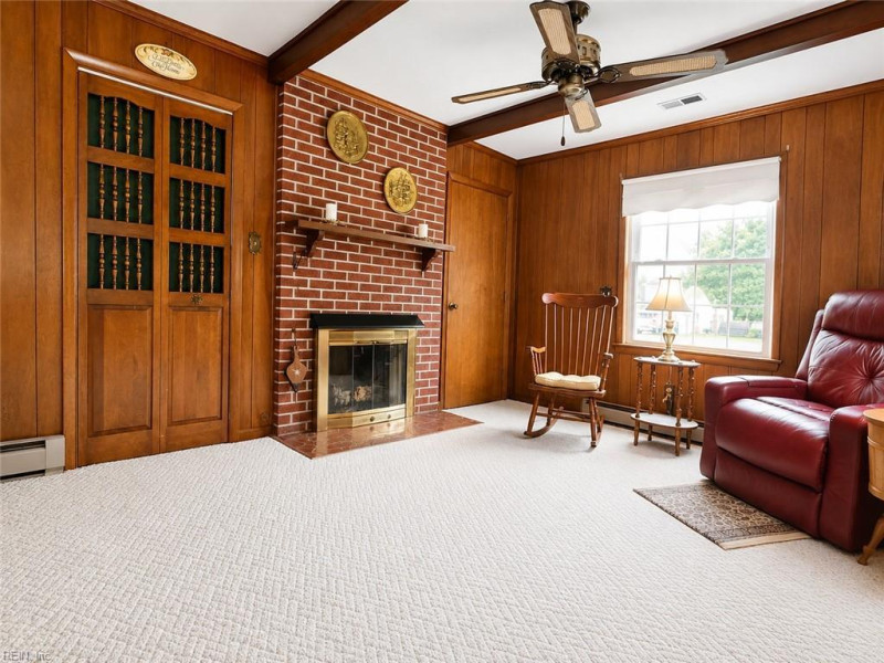 Photo 10 of 23 residential for sale in Newport News virginia
