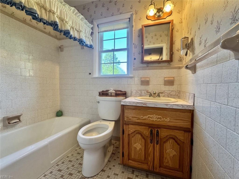 Photo 17 of 23 residential for sale in Newport News virginia