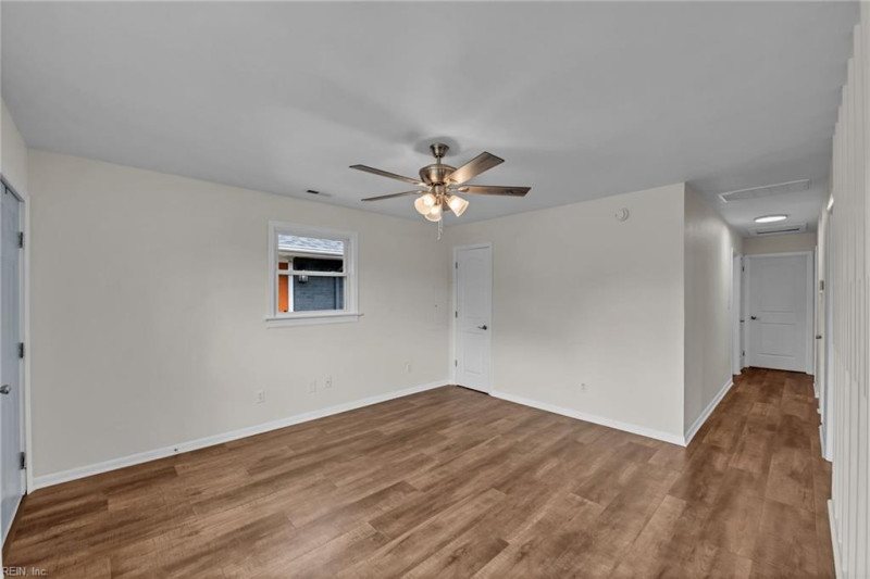Photo 10 of 22 residential for sale in Newport News virginia