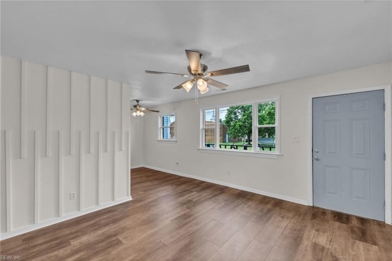 Photo 6 of 22 residential for sale in Newport News virginia
