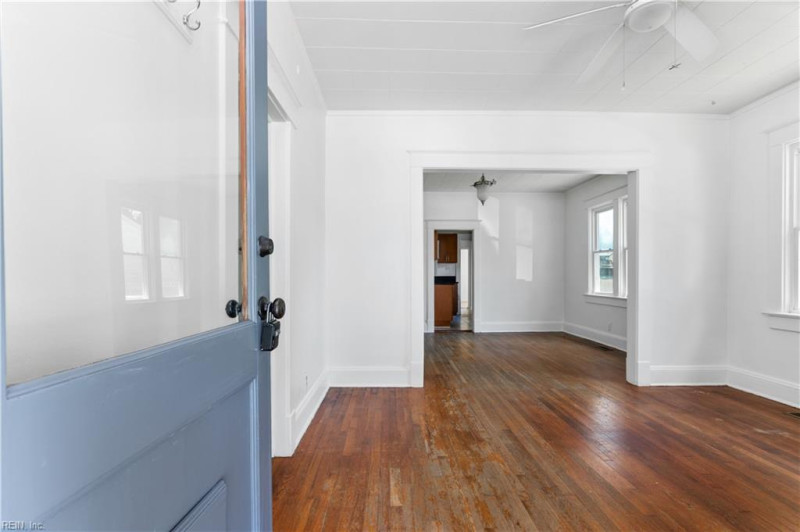 Photo 3 of 40 residential for sale in Norfolk virginia Photo 3 of 40 residential for sale in Norfolk virginia