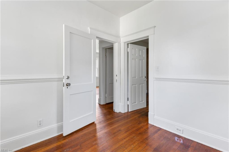 Photo 31 of 40 residential for sale in Norfolk virginia Photo 31 of 40 residential for sale in Norfolk virginia