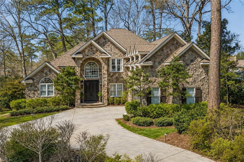 Photo 1 of 40 residential for sale in Virginia Beach virginia
