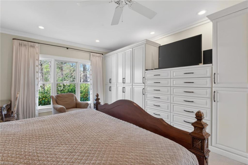 Photo 21 of 40 residential for sale in Virginia Beach virginia