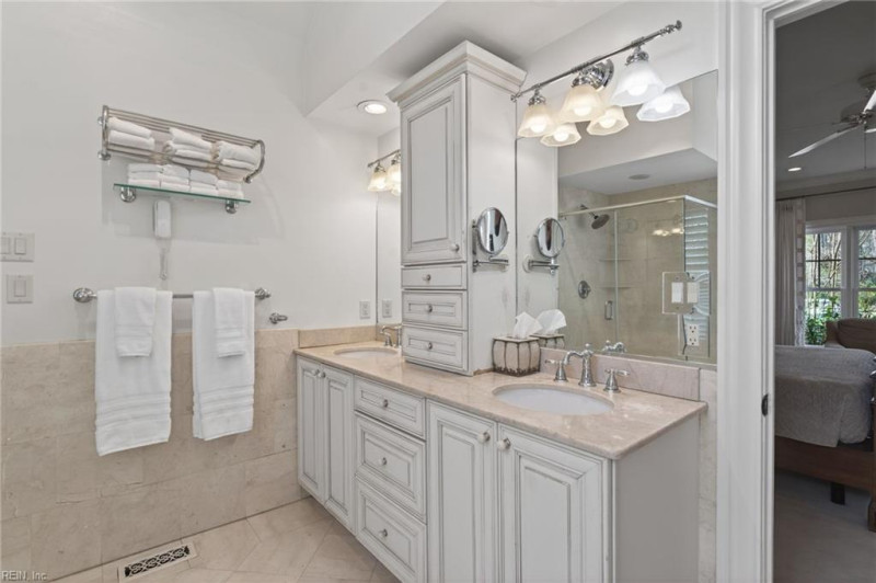 Photo 22 of 40 residential for sale in Virginia Beach virginia