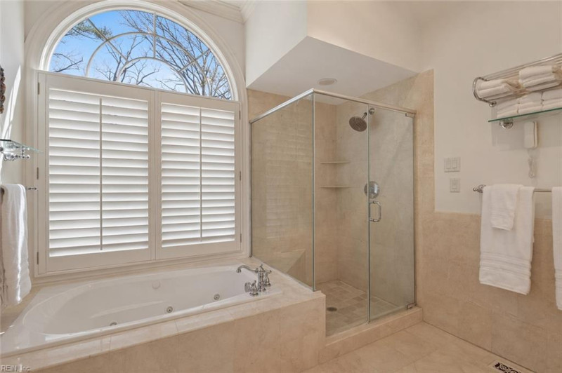 Photo 23 of 40 residential for sale in Virginia Beach virginia
