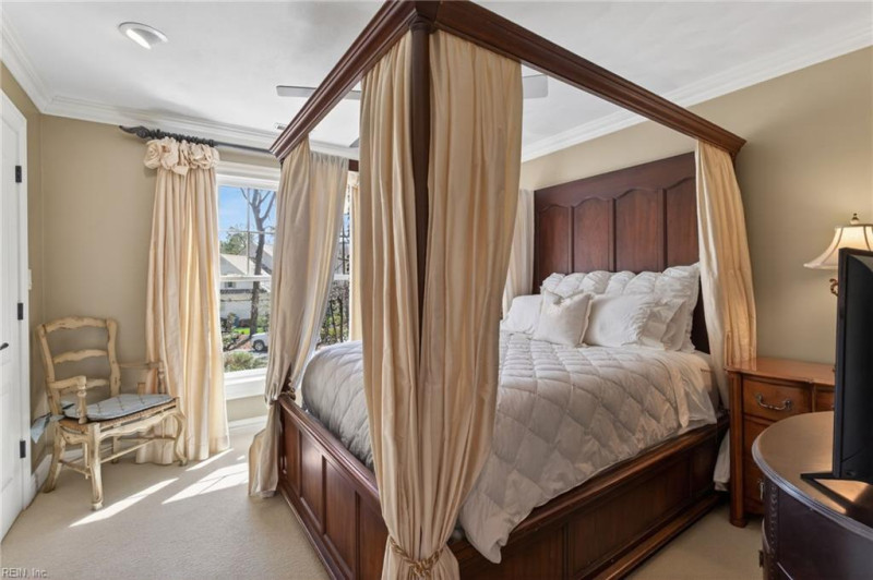 Photo 29 of 40 residential for sale in Virginia Beach virginia
