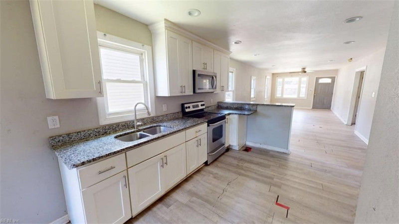 Photo 11 of 43 residential for sale in Suffolk virginia Photo 11 of 43 residential for sale in Suffolk virginia