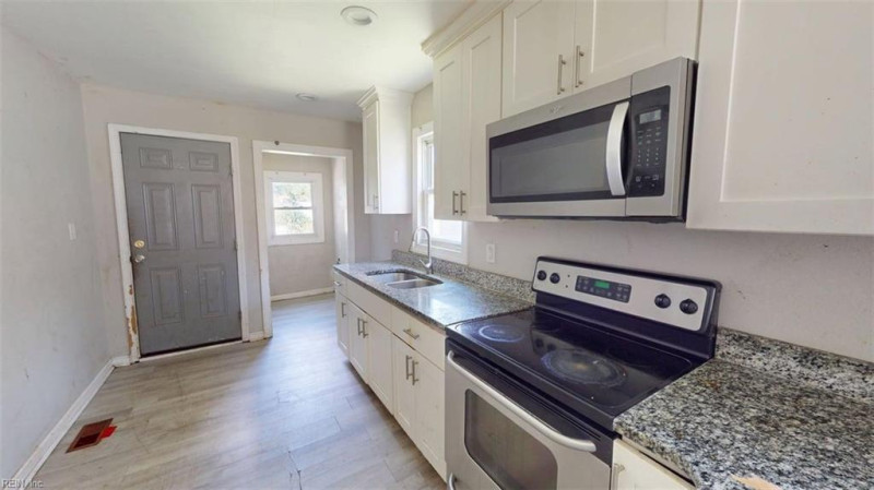 Photo 14 of 43 residential for sale in Suffolk virginia Photo 14 of 43 residential for sale in Suffolk virginia